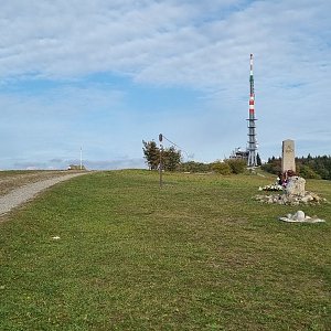 Cesty Haničky a Milana na vrcholu Velká Javorina, hrebeň (14.10.2021 14:52)