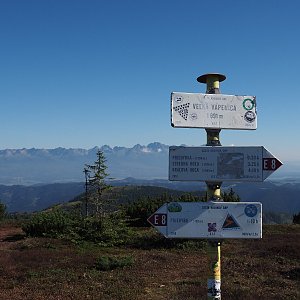 ZdenkaV na vrcholu Veľká Vápenica (4.9.2020)
