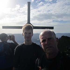 Michal Kříž na vrcholu Ostrý (28.10.2022 14:27)